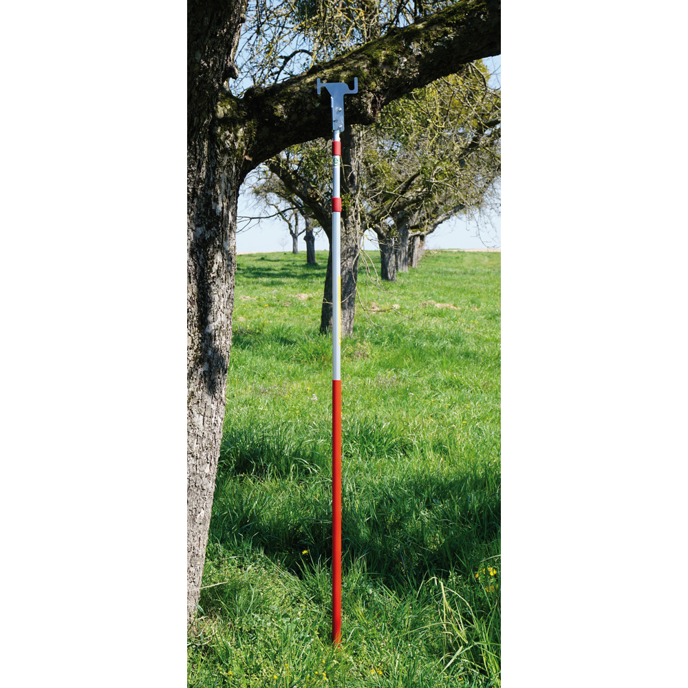 Telescopic rod with hook