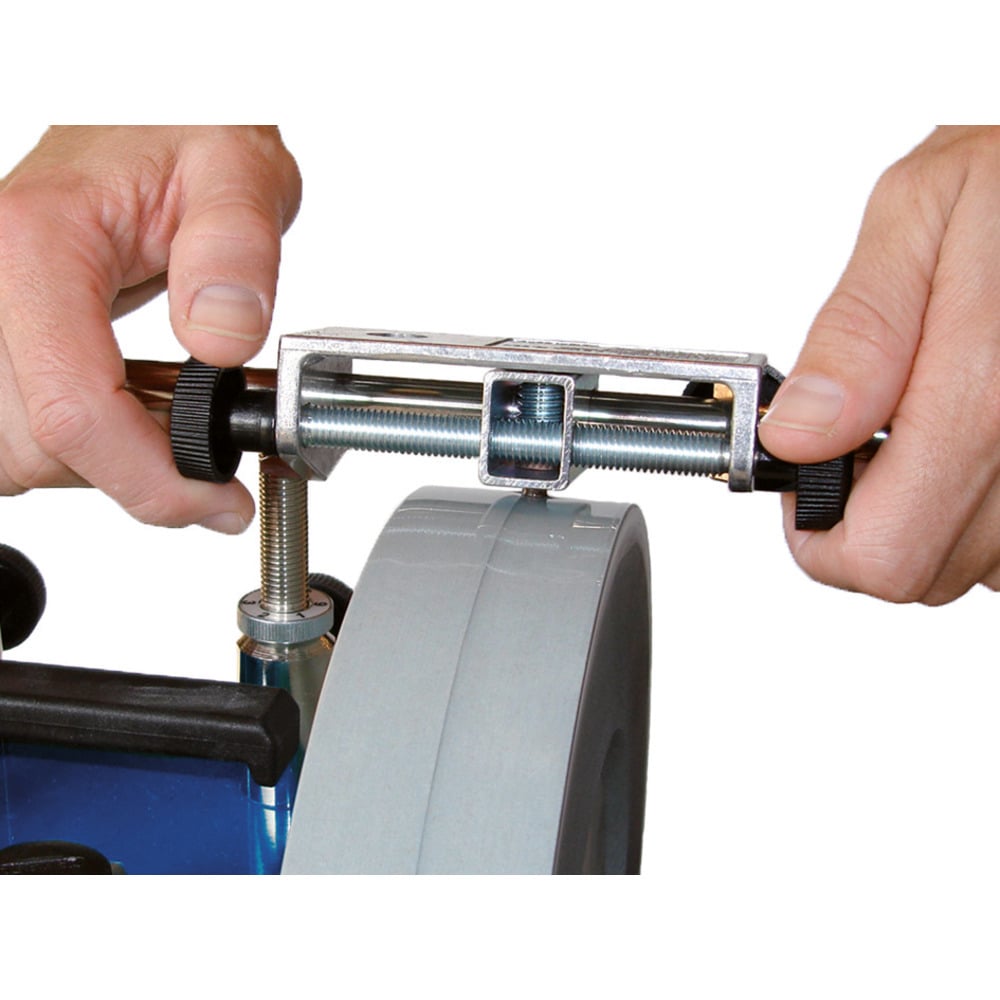 Turning and dressing tool