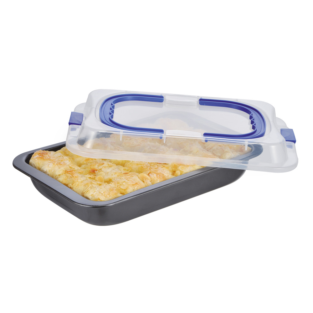Cake pan with transport lid
