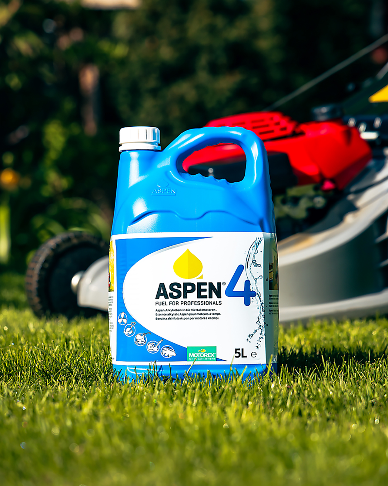 Spezialbenzin für Viertaktmotoren - ASPEN 4