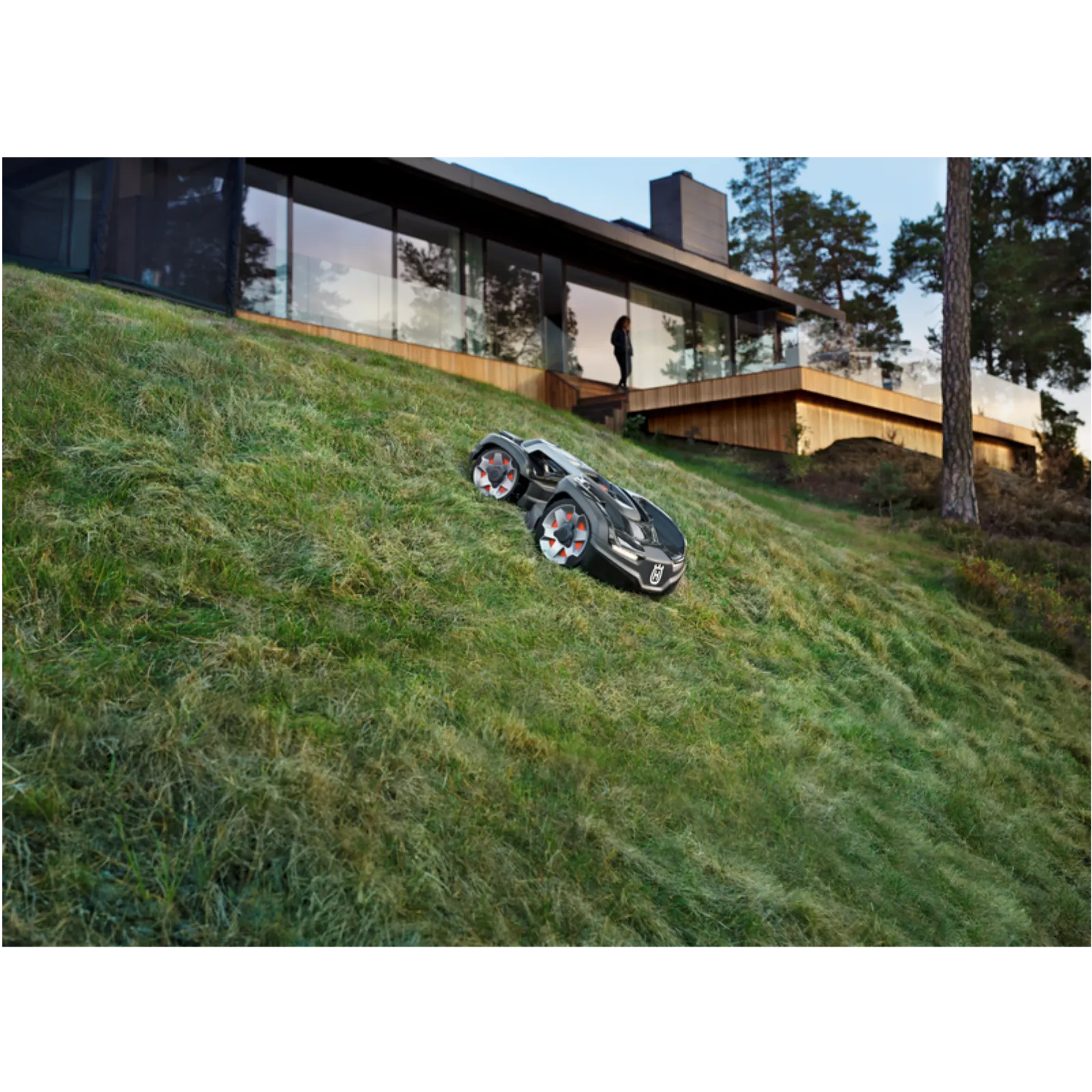 Rasenroboter 435X AWD Nera 