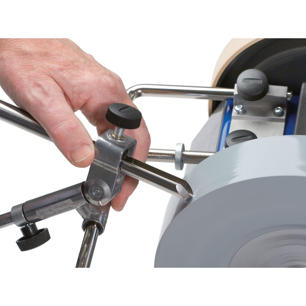 Grinding device for tubes and blades