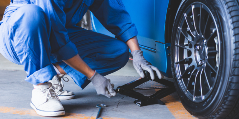 Everything you need for changing tires