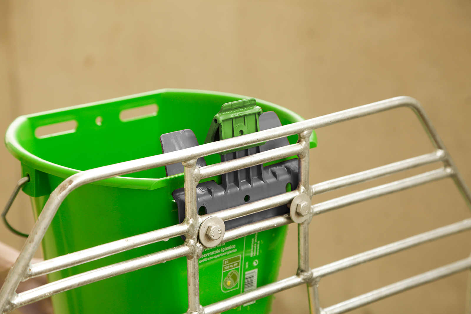Auswurfsicherung Bucket Guard m. Eimerhalter 3 St.
